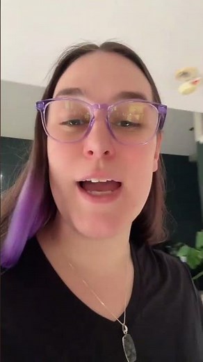 move b, get out da way