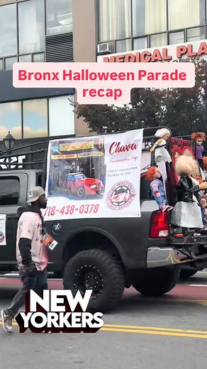 40th annual Bronx Halloween Parade 🎥 @melinasparkles | New Yorkers