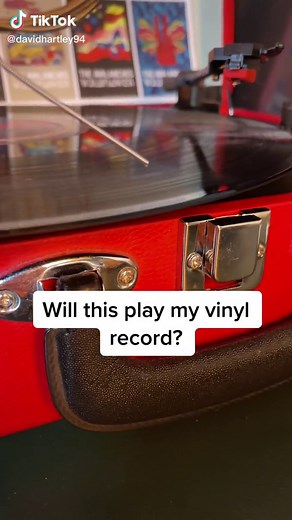 Discover How to Play Vinyl Records on Your Turntable