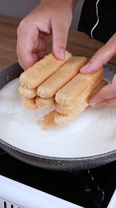 Add biscuits to boiling milk and you will be surprised by this genial idea | Quick Recipes