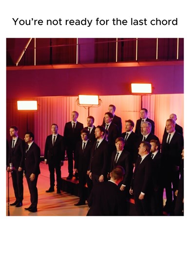 Okay… this is one of those videos you have to watch till the very last second. Zero8, Ringmasters Quartet and Lemon Squeezy in the same room already sounds illegal. Now add a legendary song like 'Bridge Over Troubled Water', and an arrangement like this and here we go. This is what happens when three of our favorite vocal worlds collide. 🎧 Headphones strongly recommended. Did you survive the ending? • Via ─ @zero8chorus | @ringmastersqtet | @lsquartet • Song: “Bridge Over Troubled Water