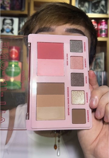 Ruby Rose All-in-One Palette Makeup Tutorial