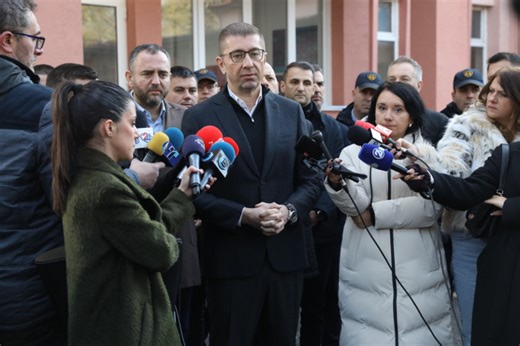 Буџетот е ликвиден, тековно се извршуваат сите обврски и се поправаат штетите од минатата власт, вели Мицкоски