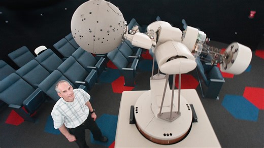 Yahn Planetarium at Penn State Behrend takes Erie community beneath the night sky