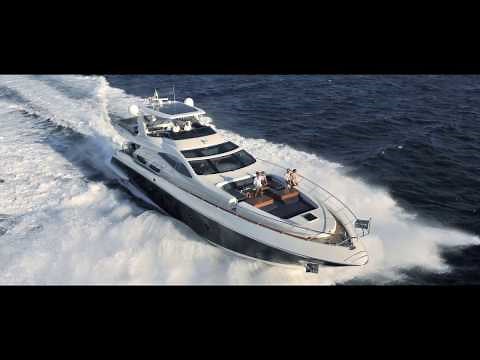 Launch Azimut 100 Leonardo DeLuxe 2009 - Official Video