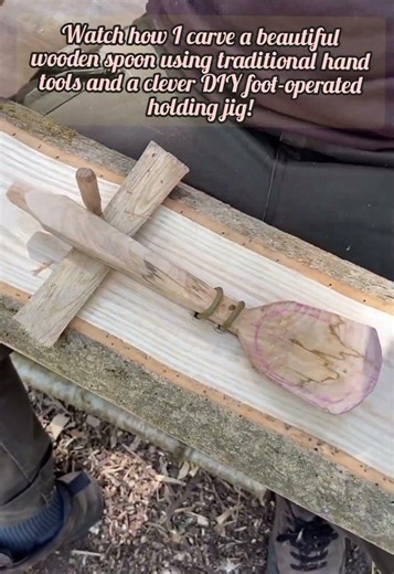 Carving A Beautiful Wooden Spoon With Hand Tools