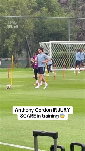 Anthony Gordon injury scare in training — England World Cup update