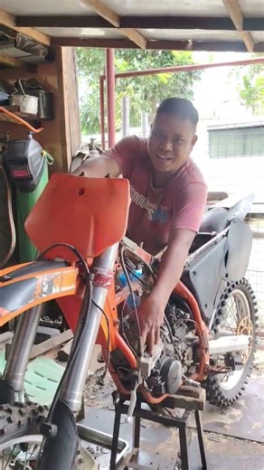 KTM 250sx 2002 engine re build #ktm250sx #motocross #racing