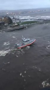 692K views · 3.4K reactions | Lake Superior delivers huge waves...