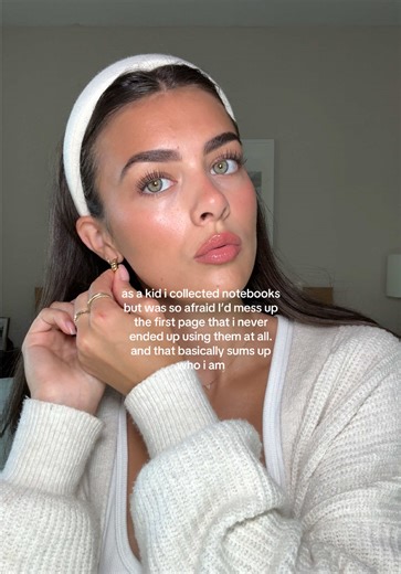 Olivia Branco (@lovinlifewithliv)’s video of Notebooks