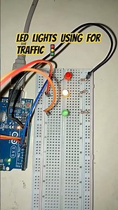 Traffic 🚦 light system using Arduino Uno #uno #arduino #eassyproject #trafficlightproject #led