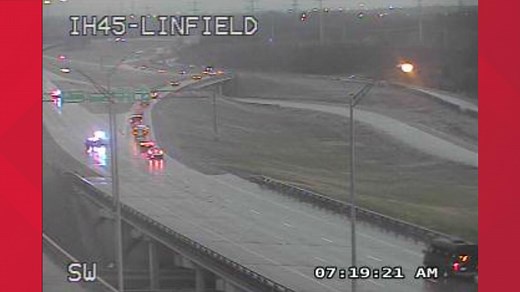 Dallas traffic alert: Lanes reopened on I-45 following fatal crash