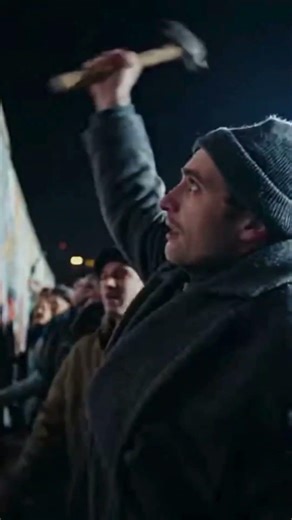 1989: The Year the World Changed Twice 💻🧱 #Shorts #HistoryFacts #history #historicalfacts #facts