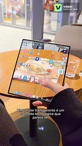 Celular transparente. | Leandro Sunk Hoeltz Maiworm