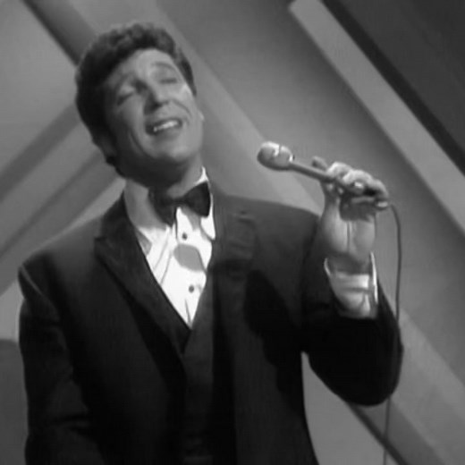 Tom Jones - Delilah | Music Madness