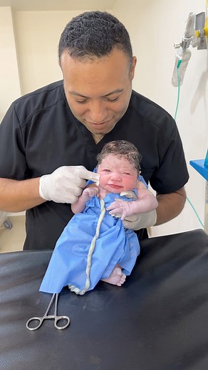 315K views · 5.3K reactions | #baby born now #cutebaby | اسلام الدح | Facebook