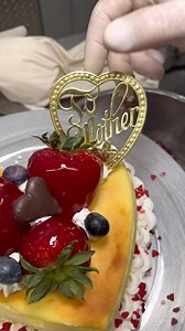 Show Mom she’s your whole heart — with a heart-shaped cheesecake piled high with fruit. 🍓 📞 718-381-2292 📍312 Knickerbocker Ave, Brooklyn, NY 🇺🇸 NATIONWIDE 🇺🇸 shipping & same day local delivery #ItalianPride #ItaliansBeLike #America #Food #ILoveFood #Italiani #Italy #ItalianFood #cheesecake #Sicilians | Circo's Pastry Shop