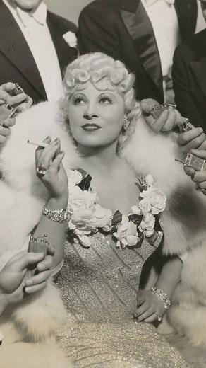 HOLLYWOODLAND PHOTOS  | ✨ The best of Mae West ✨ Mae West was a groundbreaking sex symbol and pioneer in early Hollywood. With her sultry voice, voluptuous... | Instagram