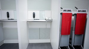 Eine Fraktion wickelt sich ab