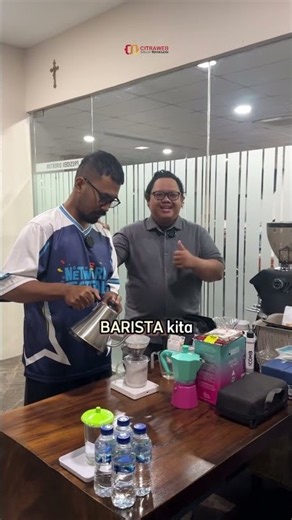 🕺🏻 Yuk kenalan sama staff Citraweb Salam kenal yaa🙋🏻‍♂️ #StaffCitraweb #NetworkEngineer #AllRole