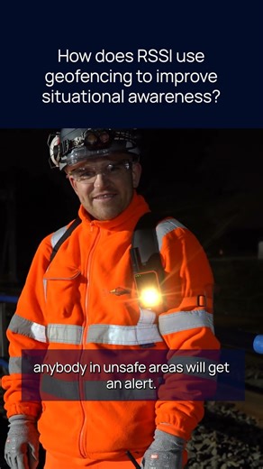 How does geofencing improve situational awareness on the railway?