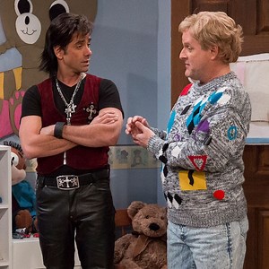 Full House Reunion on Late Night! Bob Saget, John Stamos and Dave Coulier Perfectly Help Jimmy Fallon