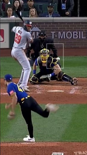 “That broke 25 inches. Wow.” Matt Brash spinning 2 Knuckle Curves that broke over 2 feet in 1 at bat