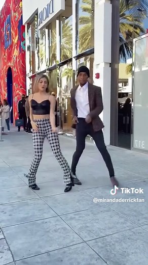 Stayin Alive Shopping In Public - Miranda Derrick & Bdash#mirandaderrickfan #dance #trending #dancer #newdance #challengedance