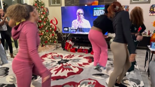 Jordyn Green on Instagram: "When my Heat Sisters remember 10 year old routines from our battle days! Forever ♾️ Family #standbattle @officialheatdanceline #dance #oakland #bayarea"