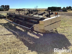 New Holland 2326 Windrower Head | Agriculture