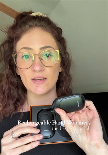 These rechargeable hand warmers are a game changer 🔥 Perfect for cold mornings, football games, or winter walks. They heat up fast, fit right in your pocket, and make the best gift for anyone who’s always cold #RechargeableHandWarmers #WinterEssentials #ColdWeatherGear #CozyMustHaves #HolidayGiftIdeas