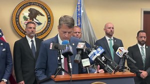 #BREAKING Federal law enforcement unseals indictment in investigation leading to arrests of 3 Louisiana police chiefs, others U.S. Attorney Alexander Van Hook alleges a federal reimbursement scheme involving visa fraud for foreign nationals | WAFB Channel 9