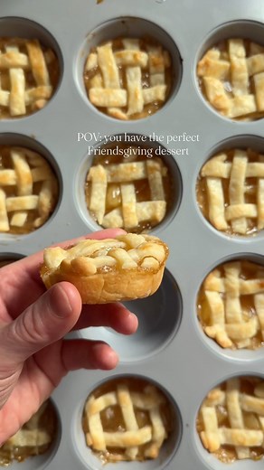 Mini apple pies… but make them MUFFIN TIN style 🍎🥧✨ The easiest cozy dessert you’ll bake all season! Roll out your pie crust—homemade or store-bought (grab two if using premade!)—then cut into 12 rounds and press into a muffin tin. Fill with the dreamiest stovetop spiced apple filling, then choose your topping: a cute lattice or a buttery apple-pie-spice crumble. Either way… perfection. 🍂🤎 ⸻ ✨ Spiced Apple Filling • 1 large apple, chopped • ¼ cup granulated sugar • 2 tsp apple pie spice • 2 