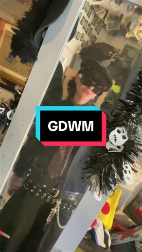 Get Dressed in 2000s Punk and Goth Alternative Fashion