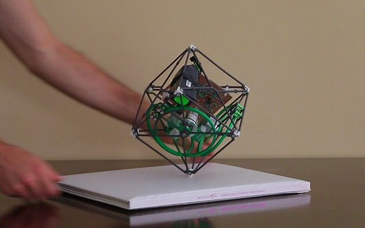 【搬】The Cubli：利用四元数进行建模和姿态控制