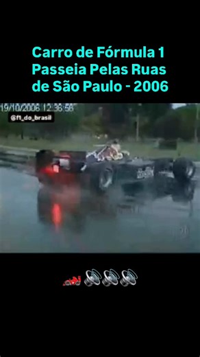 Automobilismo F1 on Instagram: "Trecho de vídeo e Reportagem da Rede Globo. Fonte e créditos: Rede Globo Os moradores da cidade de São Paulo puderam ver de perto um carro de Fórmula 1 nas ruas da cidade na manhã de uma quinta-feira, quando o piloto alemão Michael Ammermuller guiou um Red Bull por 7,7 quilômetros. O passeio, que foi cancelado na quarta-feira devido ao mau tempo mas aconteceu nesta quinta apesar da chuva, marcou a primeira vez que um carro de Fórmula 1 andou pelas ruas da capital