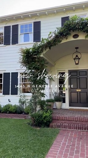 Spectacular design and style the perfect blend of old and new are on display in this stunning restoration in Spaulding Square. Come see why this house checks every single box on the “dream home” checklist. It’s the house I never want to leave! 1445 N GENESEE AVE | 4 BEDS | 3.5 BATHS GUEST HOUSE POOL | 3,398 SQFT | $3,795,000