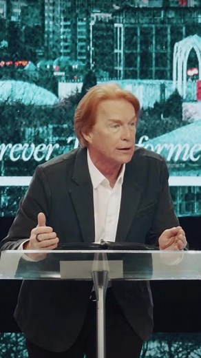 If you feel like the favor and blessing of God isn't over your life, listen to this!! | Casey Treat