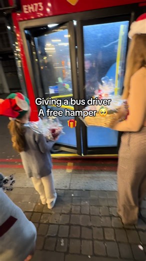 We gave a bus driver a free hamper 🥺 he said he will give it to his wife when he got home 🩵 if you know him, please tag him in the comments 🫶🏻 #giftforhim #present #giveaway #fyp #squibbchallenge