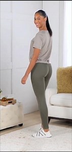 QVC model modeling pants 10200
