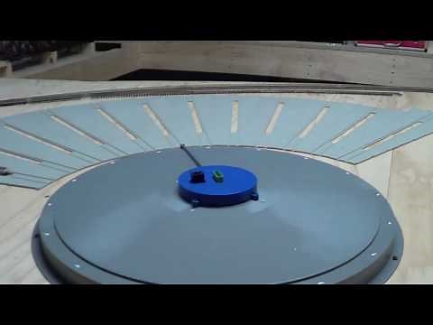 Walthers 12 Stall Roundhouse & 130 Turntable Part 1 "Model Trains"