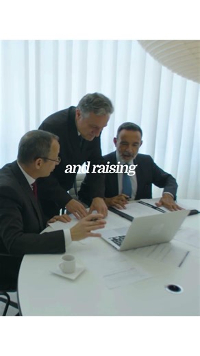 How to Spot a Scam Artist 🕵️‍♂️💸