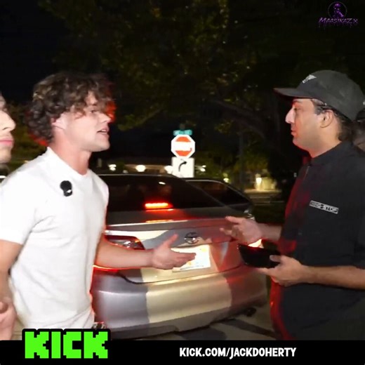 Crazy Wingstop employee wouldn’t LEAVE Jack Doherty ALONE after being told to go home MULTIBLE times 😭👀“Just 20 more minutes please.”