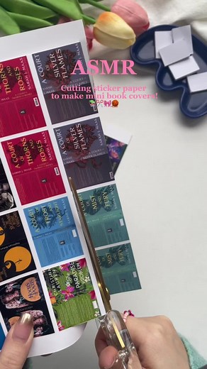 Head to my profile for free mini book cover templates and a tutorial to make your own! 📚✨ #minibooks #diyideas #booklover #asmr #asmrsounds #booktok #acotar #bookish #craft #diy #diyproject #cute