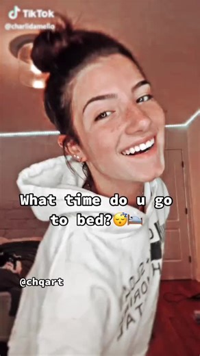 First vid!💖✌🏻 #chqart #foryou #viral @charlidamelio