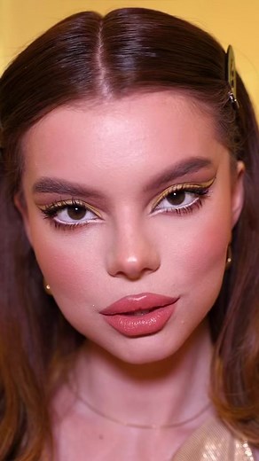 Makeup tutorial already on profile ✨