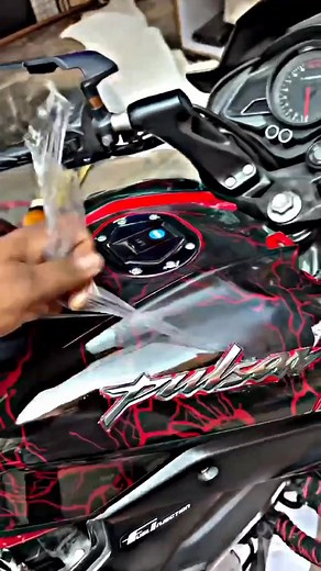 Diseños Personalizados para Motos Pulsar NS 200