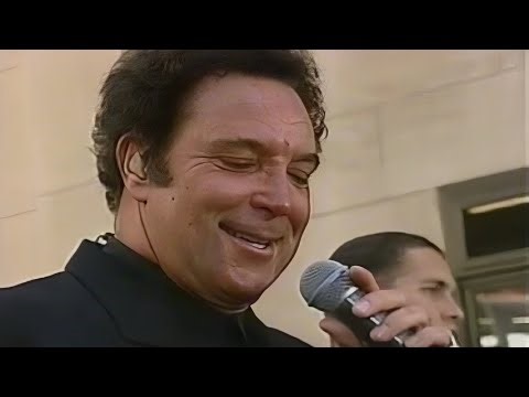 Sir Tom Jones Performs Live on the Today Show (1997)