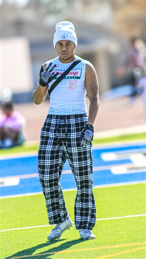 Ref gone pull-up to the next game in a Maybach | Jonquall Carrothers