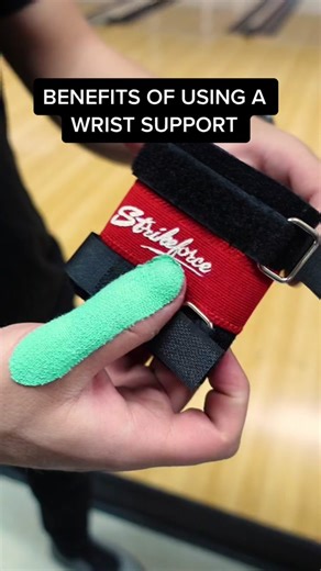 The Benefits of Using a Wrist Support for Bowling